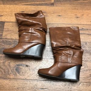 Brown wedge wide boots